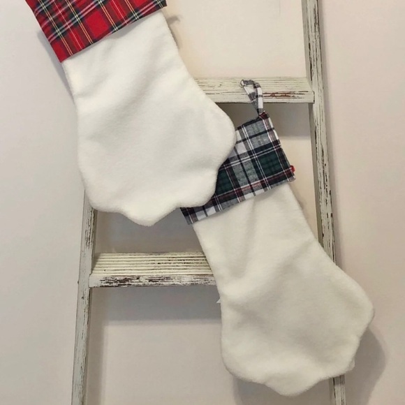 NWOT Paw Print Christmas Stockings - Picture 8 of 8